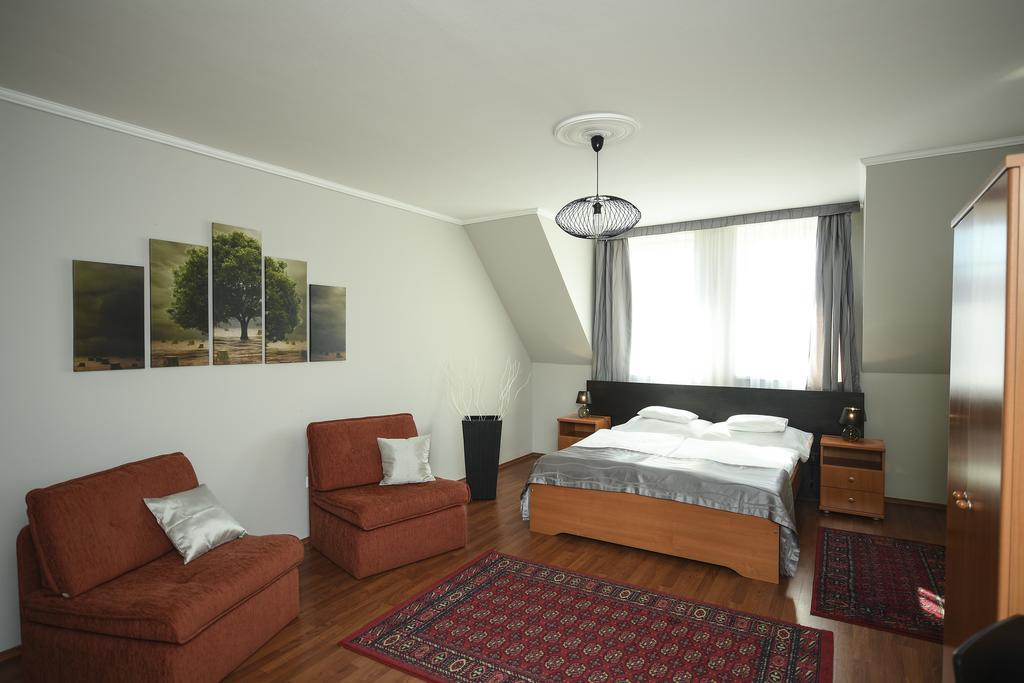 Salt Hill Apartmanok Egerszalok Exterior photo