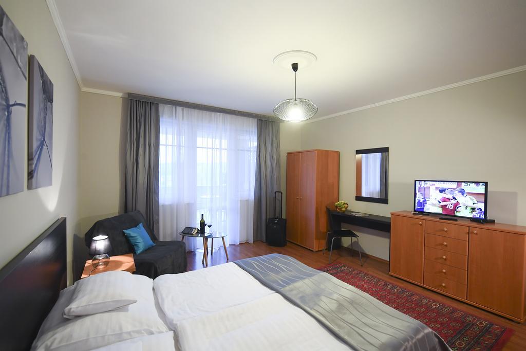 Salt Hill Apartmanok Egerszalok Exterior photo