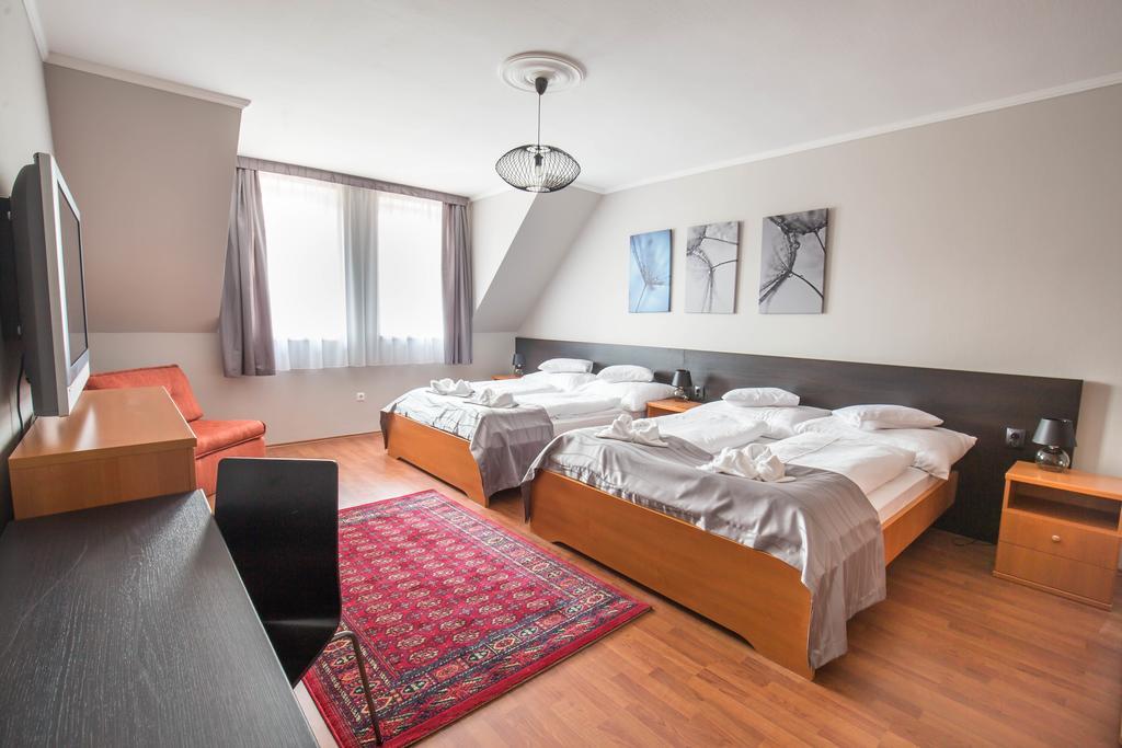 Salt Hill Apartmanok Egerszalok Exterior photo