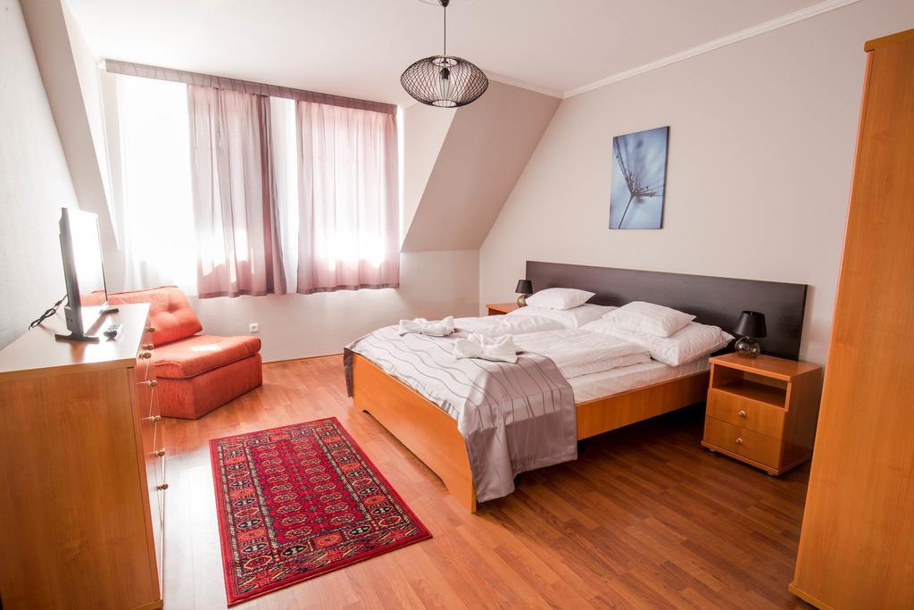 Salt Hill Apartmanok Egerszalok Exterior photo